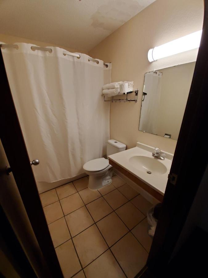 Hibbing Inn And Suites ภายนอก รูปภาพ
