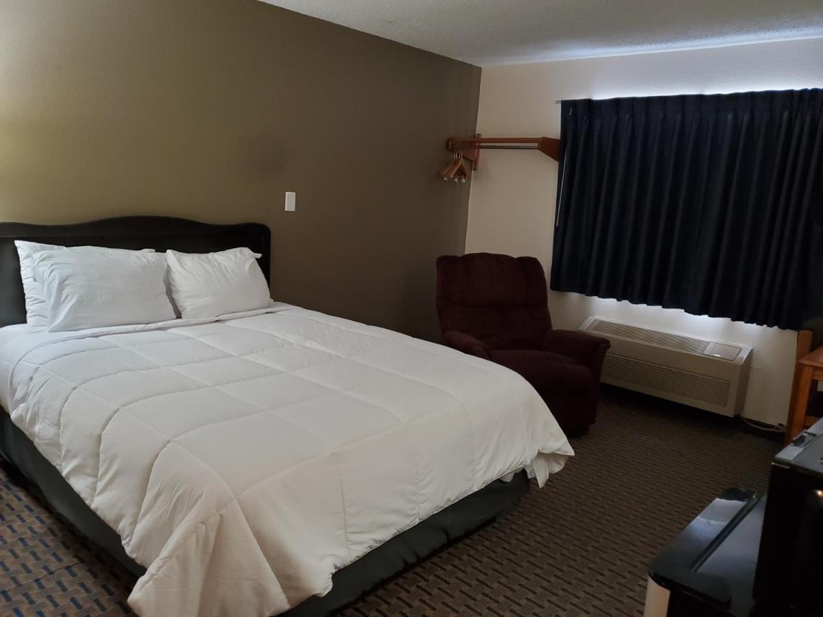 Hibbing Inn And Suites ภายนอก รูปภาพ