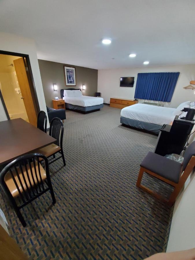 Hibbing Inn And Suites ภายนอก รูปภาพ