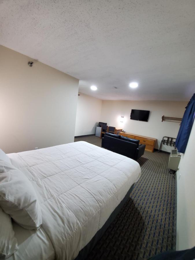 Hibbing Inn And Suites ภายนอก รูปภาพ